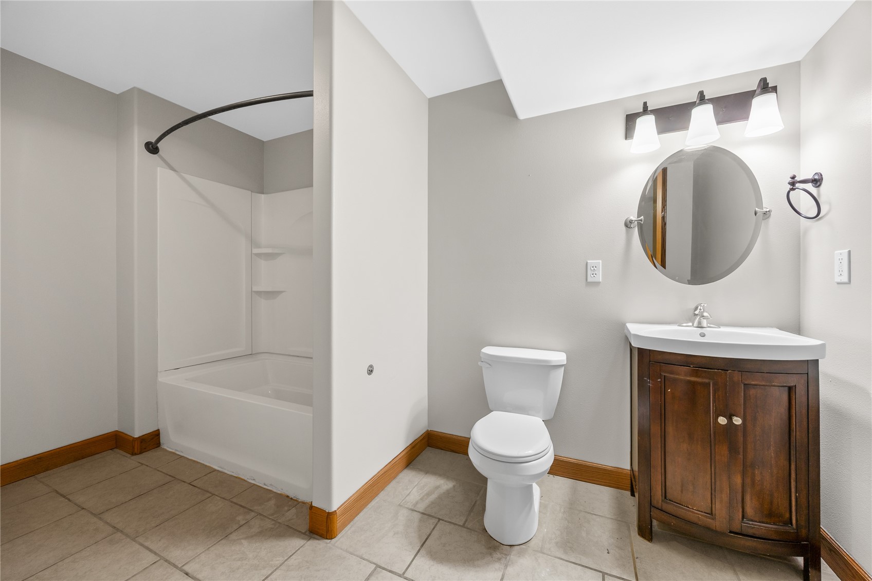 1625 Ranmar Drive Ely IA 52227