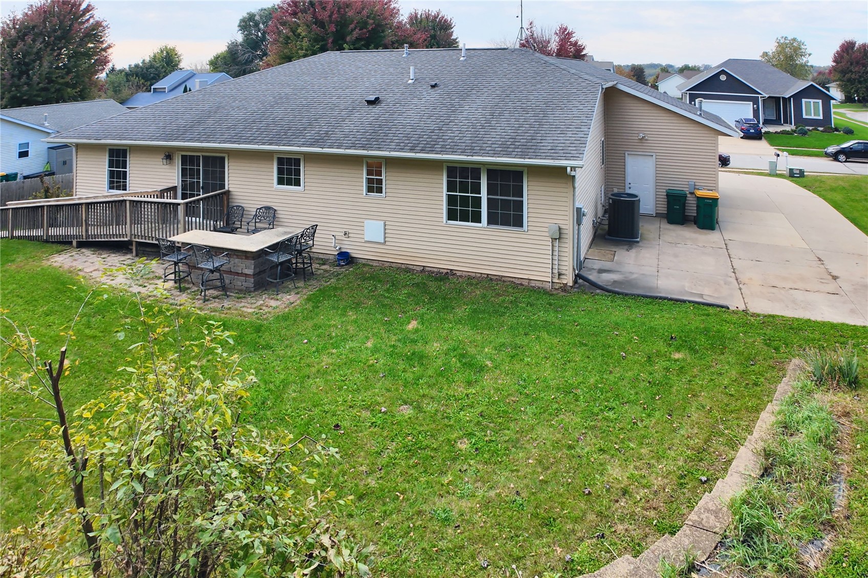 1625 Ranmar Drive Ely IA 52227