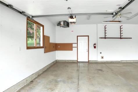 1625 Ranmar Drive Ely IA 52227