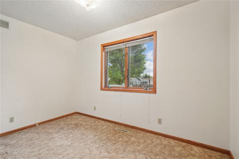 2509 Wilson Avenue SW Cedar Rapids IA 52404