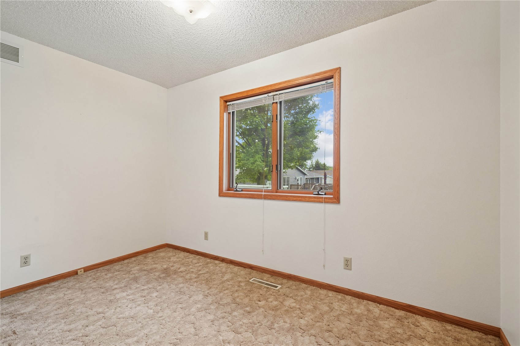 2509 Wilson Avenue SW Cedar Rapids IA 52404