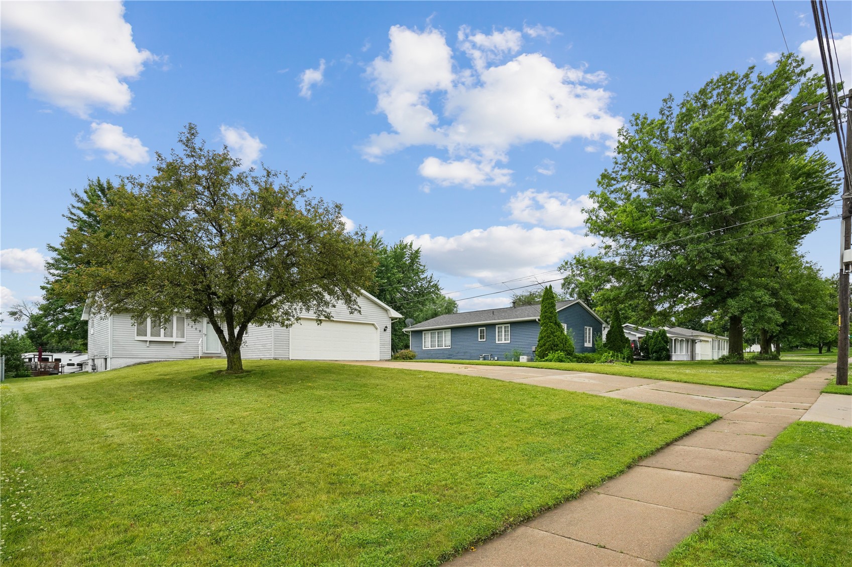 2509 Wilson Avenue SW Cedar Rapids IA 52404