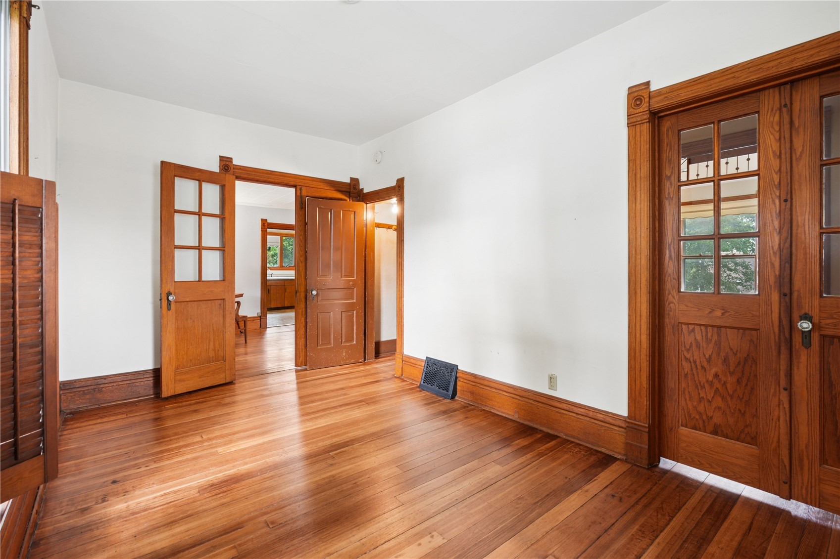 1308 Memorial Drive SE Cedar Rapids IA 52403