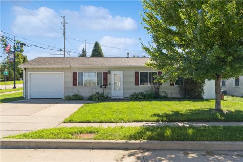 1085 Fairview Drive Marion IA 52302