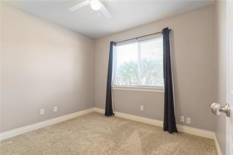 1085 Fairview Drive Marion IA 52302