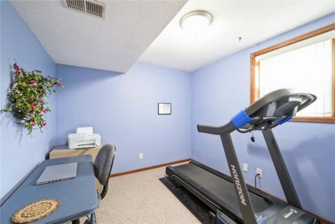 1110 Rainbow Boulevard Hiawatha IA 52233