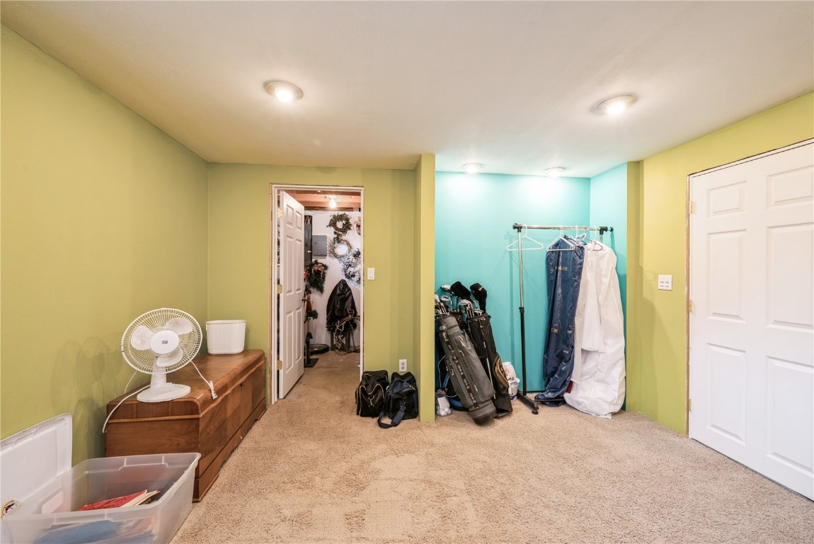1110 Rainbow Boulevard Hiawatha IA 52233