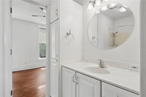 1024 18th Street Marion IA 52302