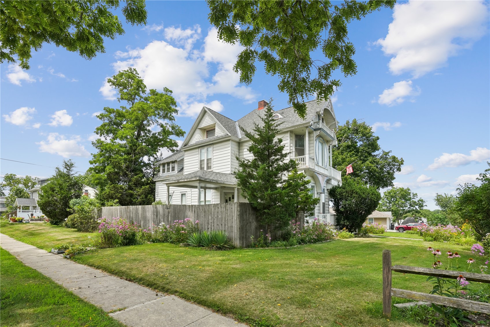 1024 18th Street Marion IA 52302