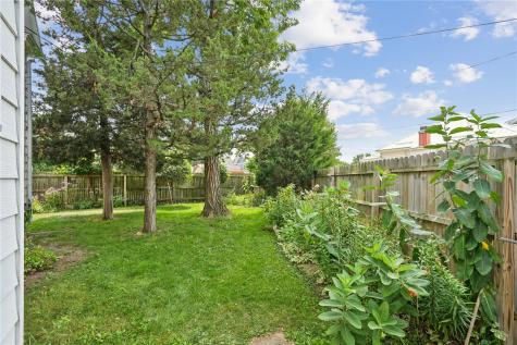 1024 18th Street Marion IA 52302