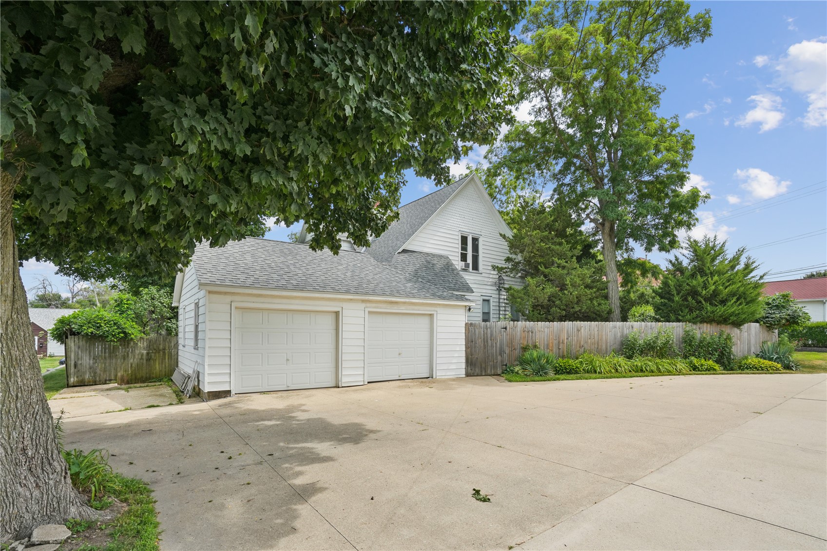 1024 18th Street Marion IA 52302