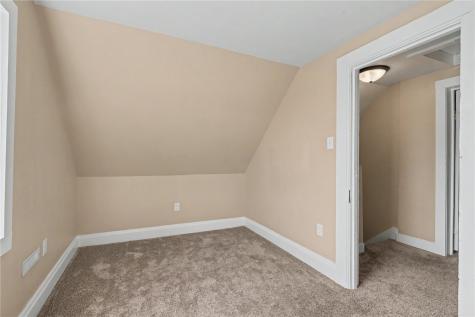 405 E Center Street Stanwood IA 52337