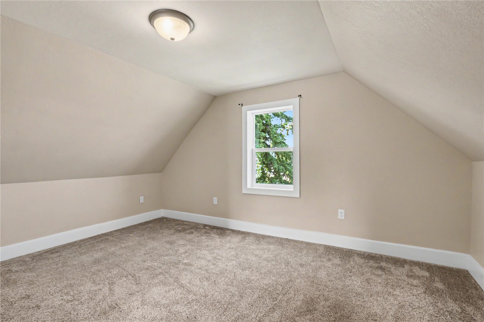 405 E Center Street Stanwood IA 52337