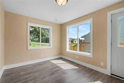 405 E Center Street Stanwood IA 52337
