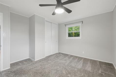 4402 Lee Street NE Cedar Rapids IA 52402