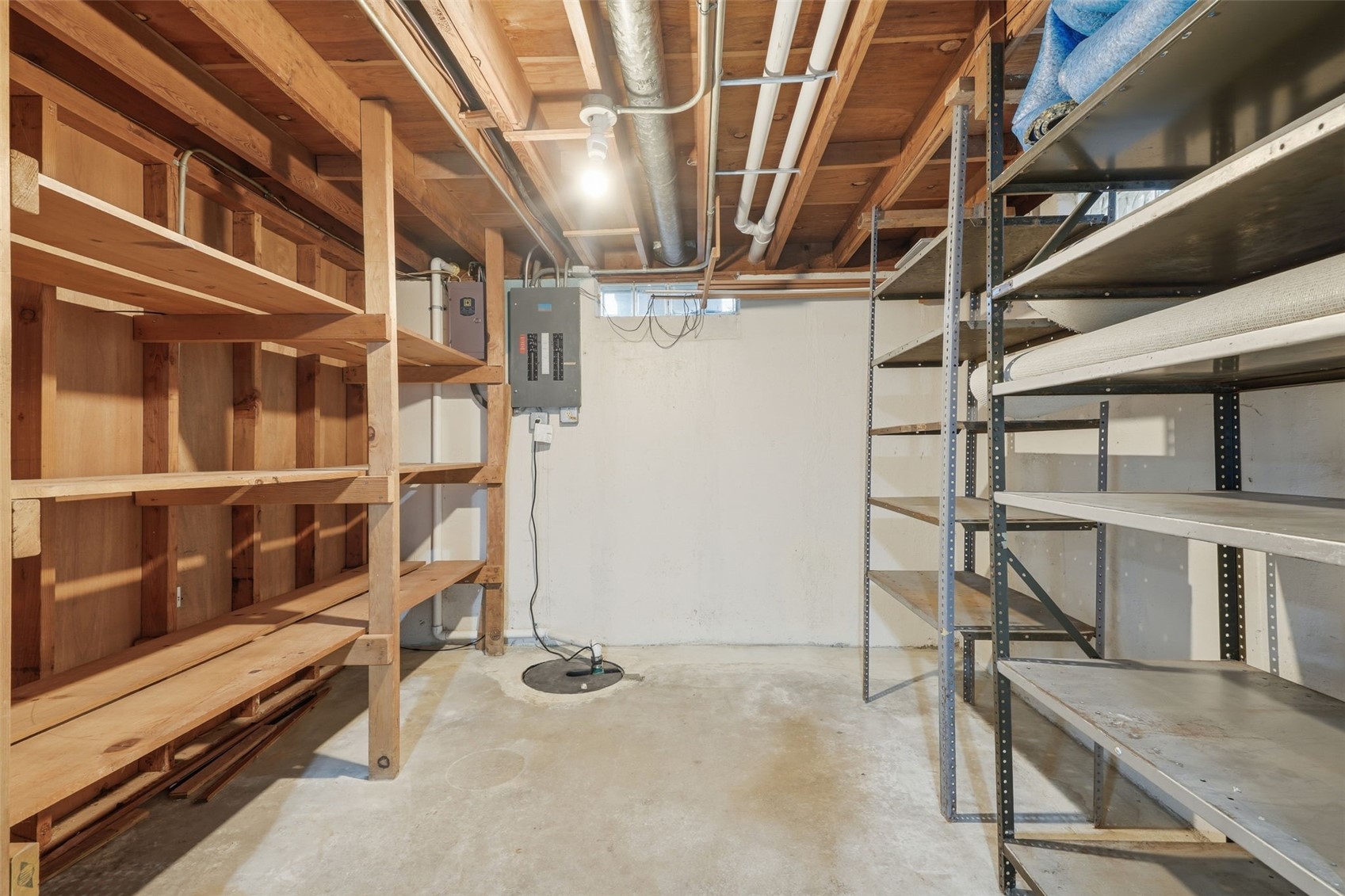 4402 Lee Street NE Cedar Rapids IA 52402