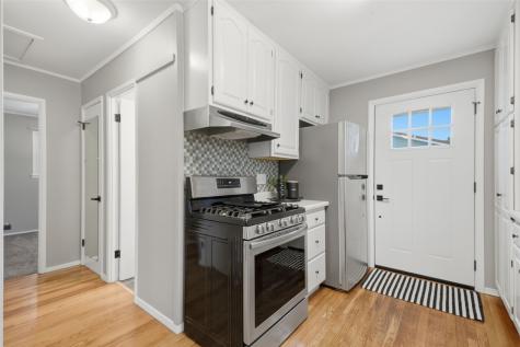 4402 Lee Street NE Cedar Rapids IA 52402