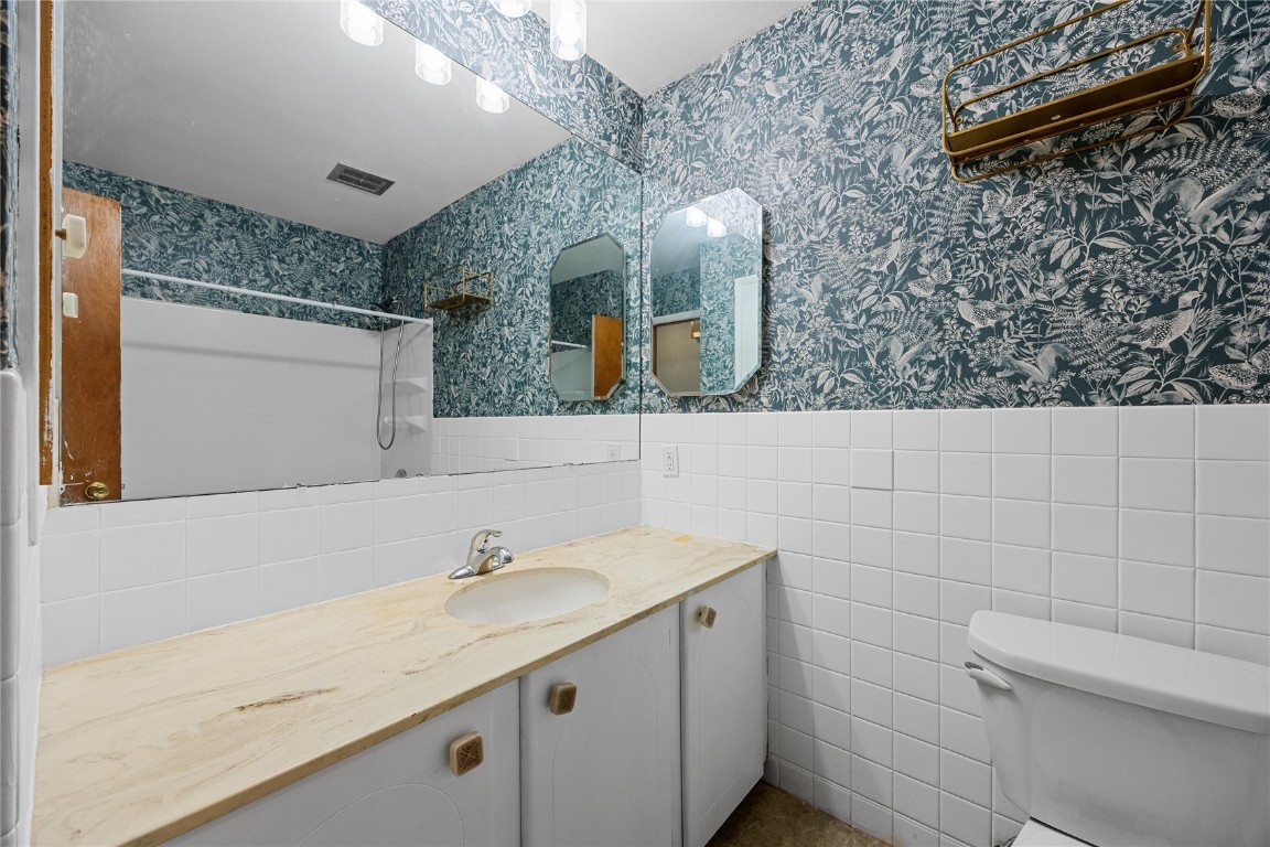 1006 Wylde Green Road Iowa City IA 52246