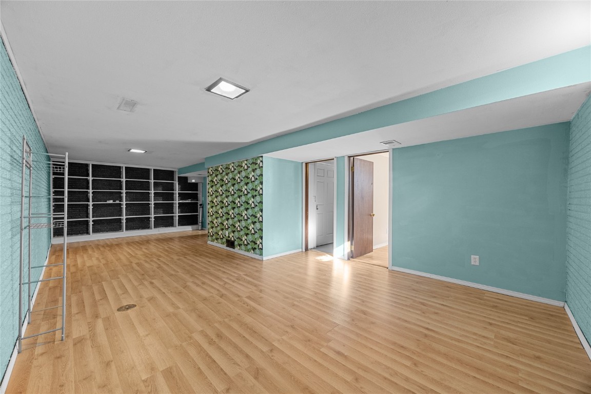1006 Wylde Green Road Iowa City IA 52246