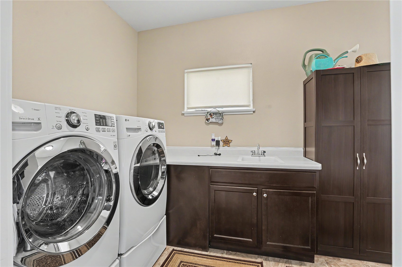 216 Cookson Drive West Branch IA 52358