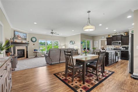 216 Cookson Drive West Branch IA 52358