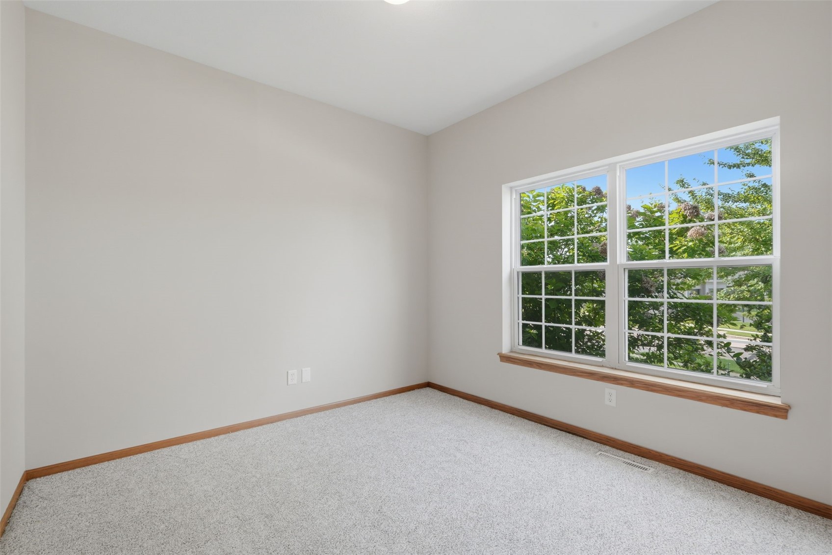 1623 Wolf Drive NW Cedar Rapids IA 52405