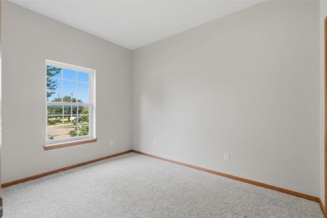 1623 Wolf Drive NW Cedar Rapids IA 52405