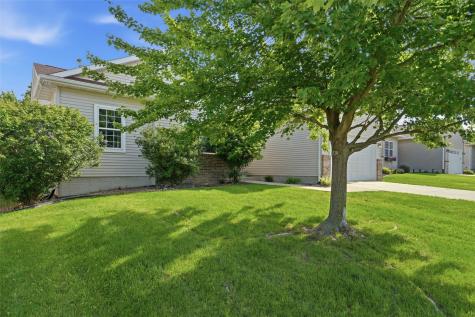 1623 Wolf Drive NW Cedar Rapids IA 52405