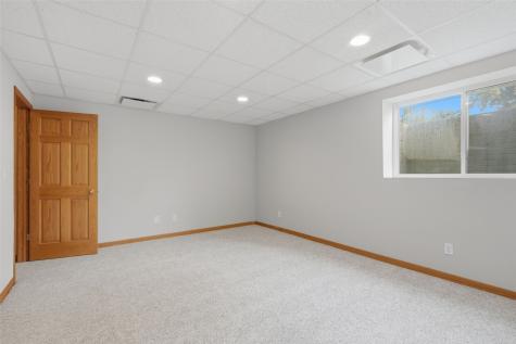 1623 Wolf Drive NW Cedar Rapids IA 52405
