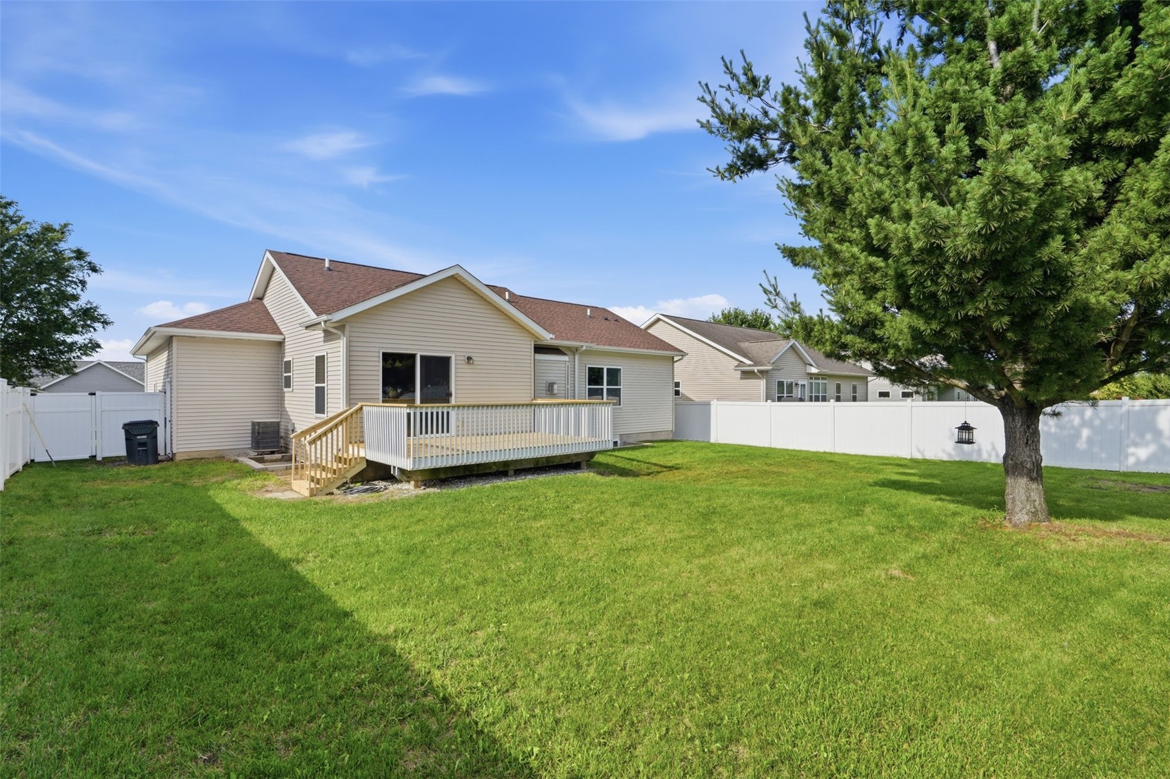 1623 Wolf Drive NW Cedar Rapids IA 52405