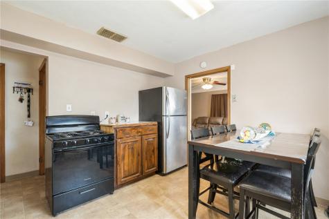 3235 Dairydale Court SE Cedar Rapids IA 52403