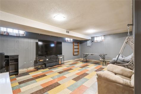 3235 Dairydale Court SE Cedar Rapids IA 52403