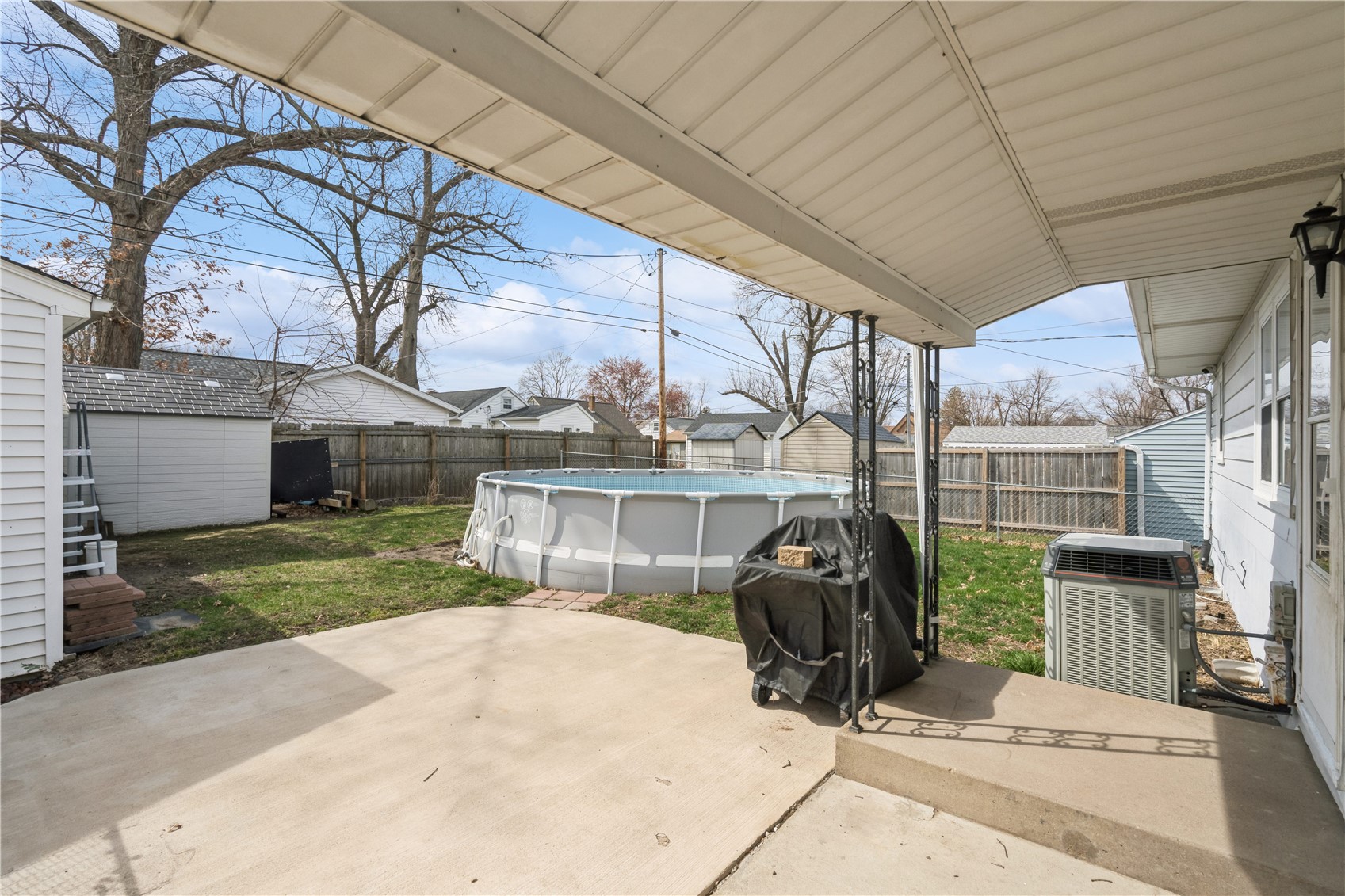 3235 Dairydale Court SE Cedar Rapids IA 52403