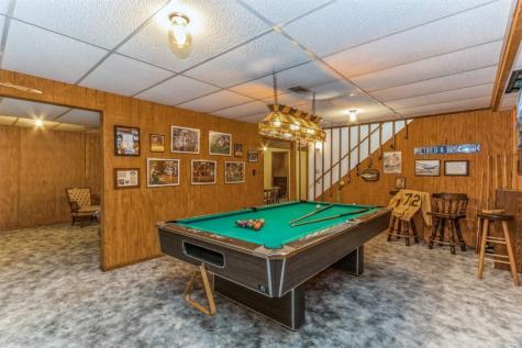 6203 42nd Street NE Cedar Rapids IA 52411