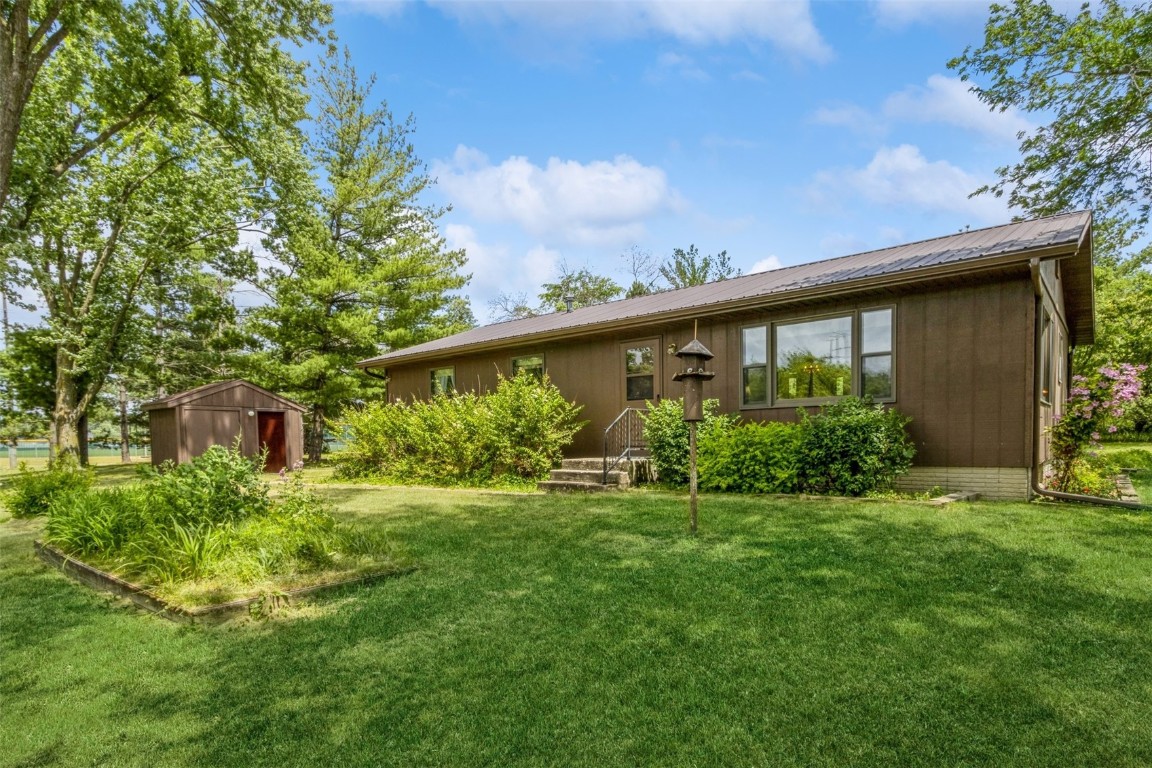 6203 42nd Street NE Cedar Rapids IA 52411