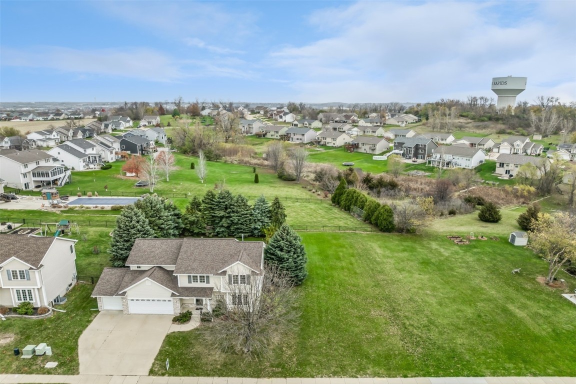 7221 Prairie Hawk Drive SW Cedar Rapids IA 52404