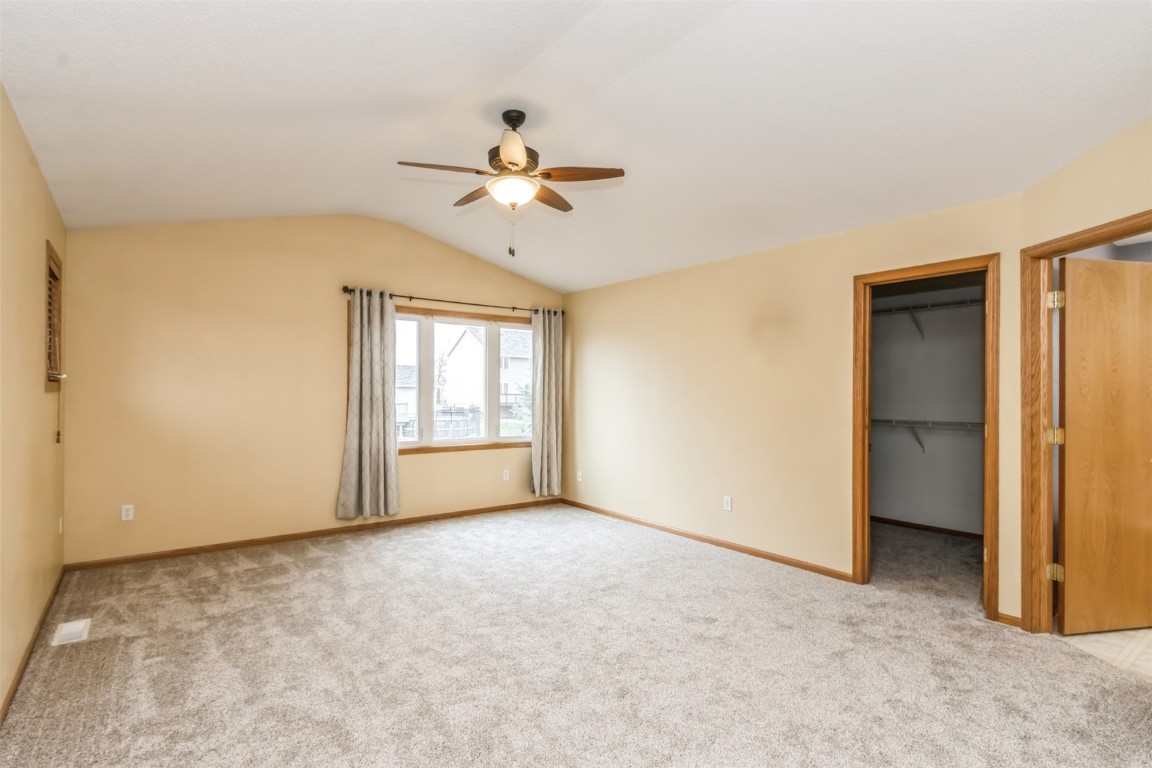 7221 Prairie Hawk Drive SW Cedar Rapids IA 52404