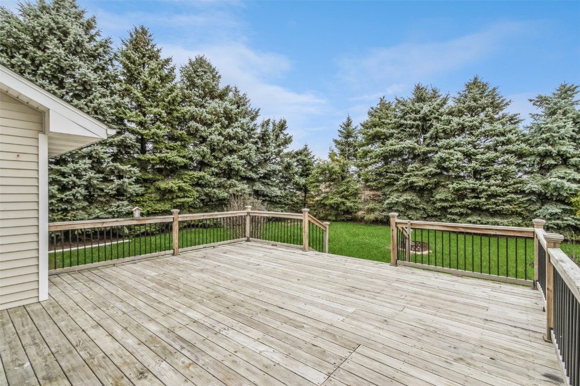 7221 Prairie Hawk Drive SW Cedar Rapids IA 52404