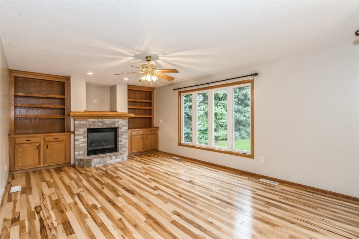 7221 Prairie Hawk Drive SW Cedar Rapids IA 52404