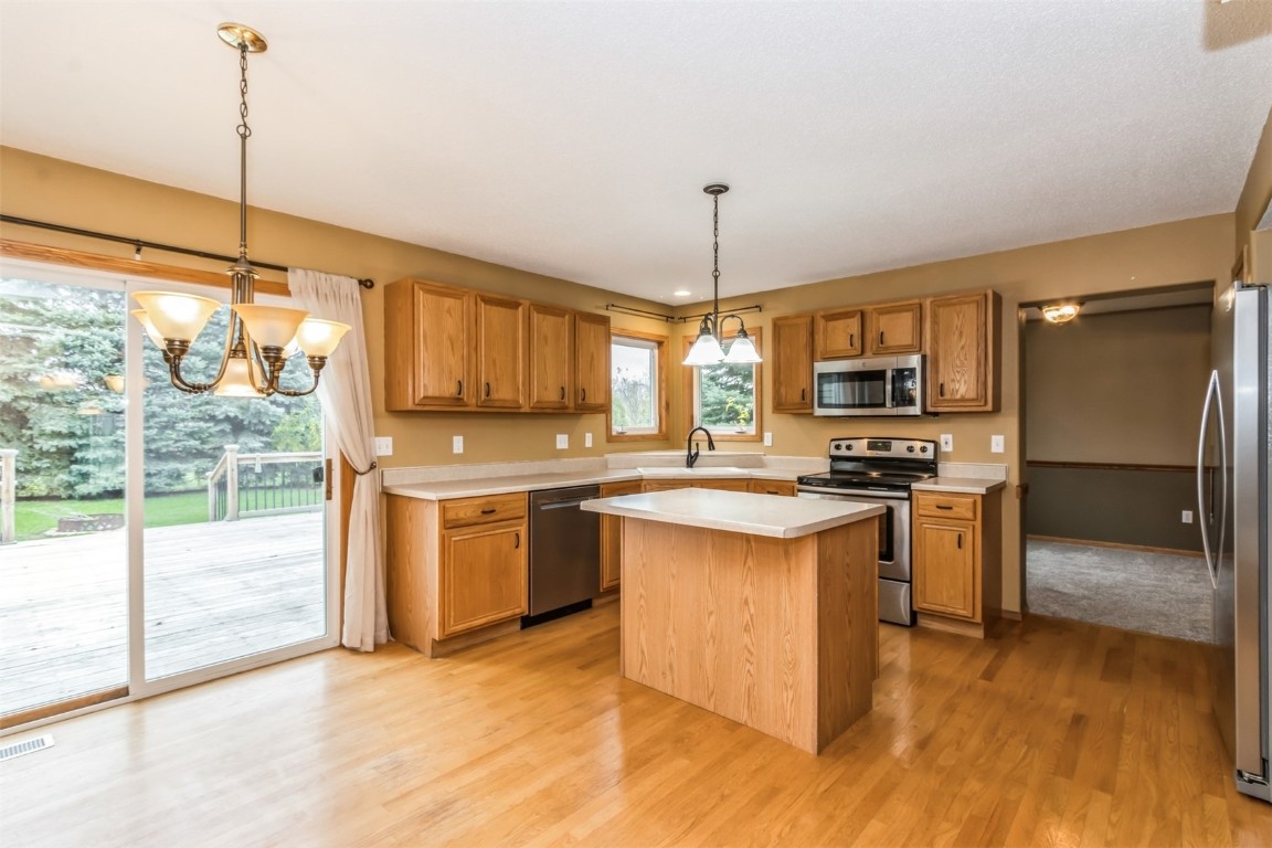 7221 Prairie Hawk Drive SW Cedar Rapids IA 52404