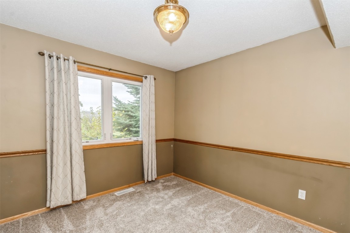 7221 Prairie Hawk Drive SW Cedar Rapids IA 52404