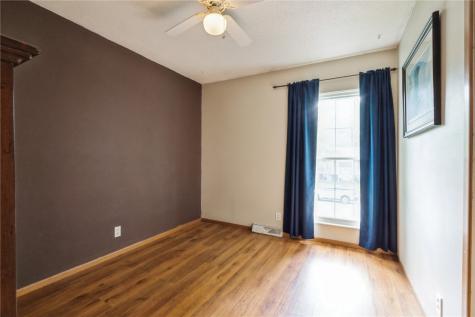 140 Brentwood Drive NE Cedar Rapids IA 52402