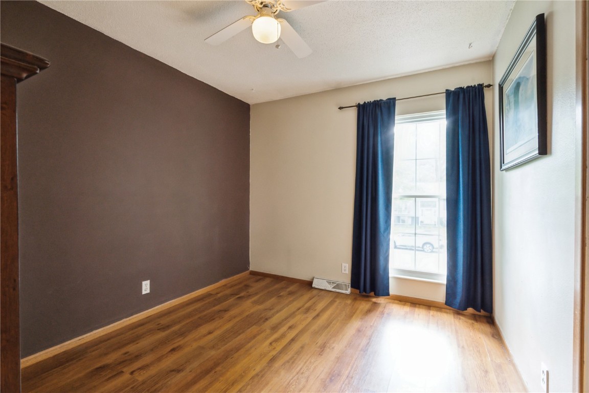 140 Brentwood Drive NE Cedar Rapids IA 52402