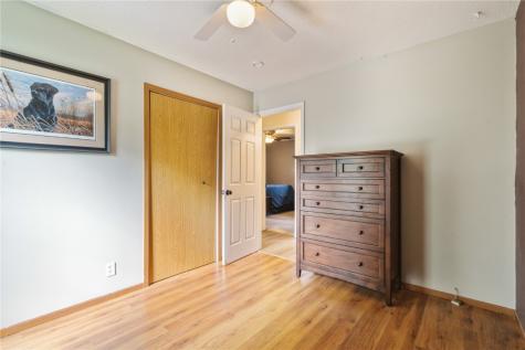 140 Brentwood Drive NE Cedar Rapids IA 52402