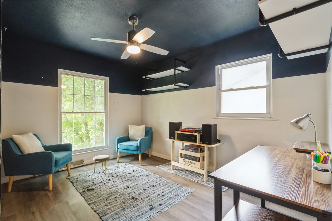 140 Brentwood Drive NE Cedar Rapids IA 52402