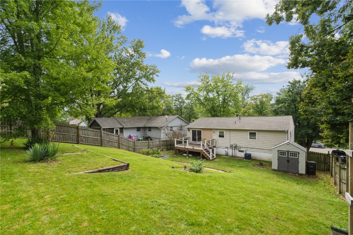 140 Brentwood Drive NE Cedar Rapids IA 52402