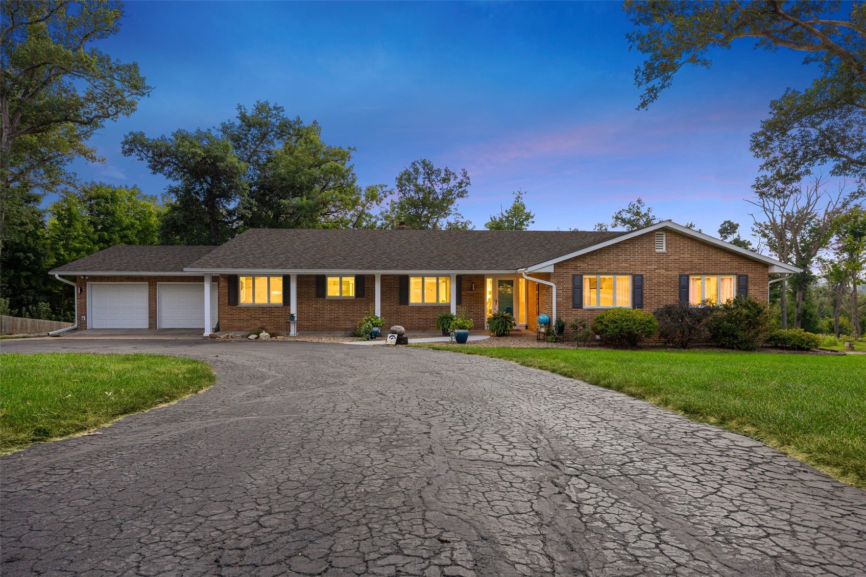4349 Eaglemere Court SE Cedar Rapids IA 52403