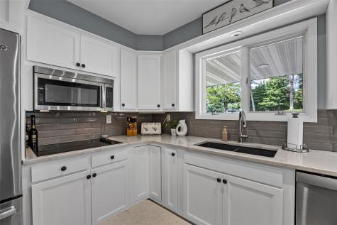 4349 Eaglemere Court SE Cedar Rapids IA 52403