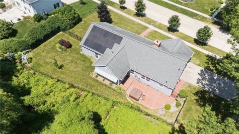 3639 Random Road SE Cedar Rapids IA 52403