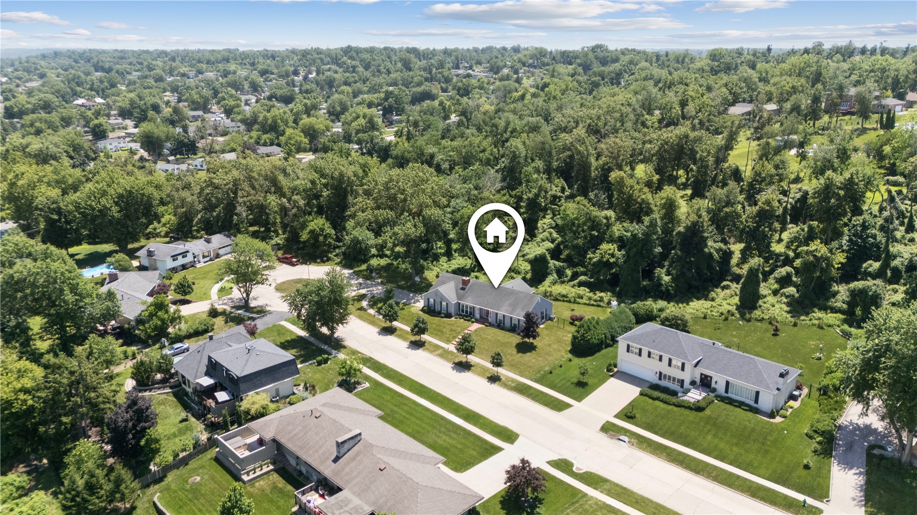 3639 Random Road SE Cedar Rapids IA 52403